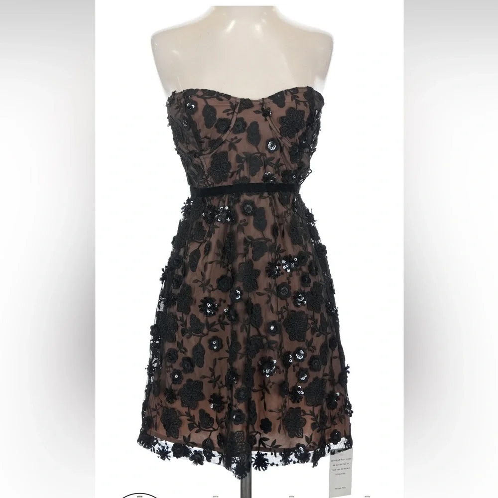 NWT For Love & Lemons Beatrice Black Sequin Embroidered Floral Dress Size S - Picture 4 of 10